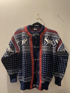 Dale Of Norway Wool Deer Print Unisex Clasp Front Cardigan Sweater Size XS - Picture 1 of 6