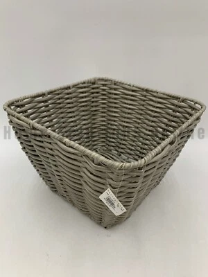 Cesta utilitaria tejida a mano para exteriores Pottery Barn Newport 12" W gris #9961A Foto 1 de 4