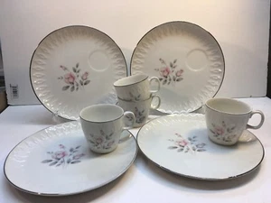 Set 4 piatti 4 tazze porcellana giapponese vintage porcellana Cina appare nuovo - Foto 1 di 6