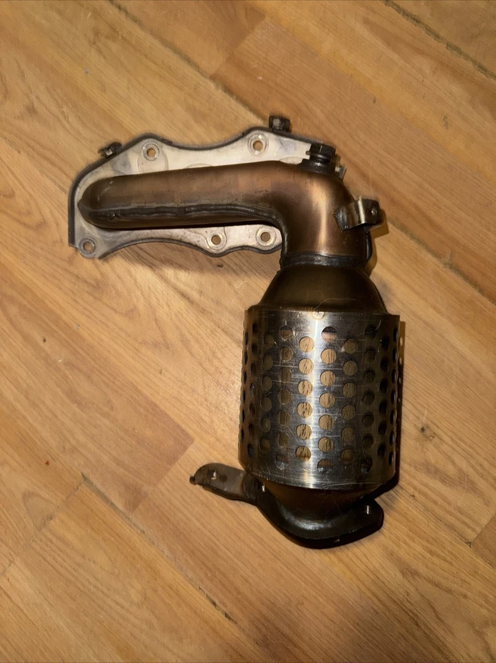 Colector de escape convertidor catalítico delantero izquierdo para Toyota Highlander 2008-09 3,5 L Foto 1 de 3