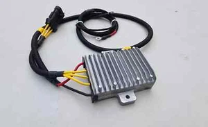 Regulador de voltaje para Can-Am Defender HD10 y Maverick X3 nuevo OEM 710006824 - Imagen 1 de 6