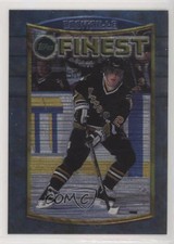 1994-95 Topps Finest Luc Robitaille #89 HOF