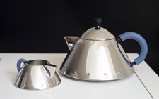 Alessi MG33 Teiera + lattiera, design Michael Graves Teapot Acciaio e PA azzurro