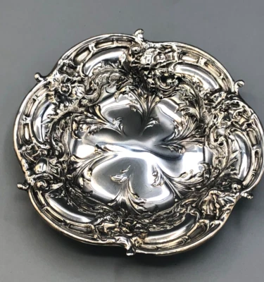 Les Six Fleurs by Reed & Barton Sterling Silver Candy Dish 5.5" - Image 1 of 4