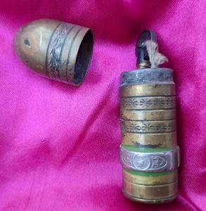 FRENCH WW1 PETROL CIGARETTE LIGHTER MADE FROM SHELL CASE BY WOUNDED SOLDIERS - Picture 1 of 9