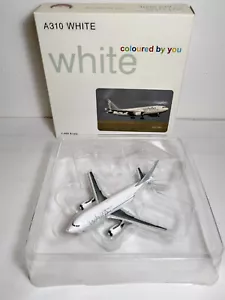 Phoenix 1:400 Airbus A310-300 White Airways Portugal NEW Die-cast Model MINT - Foto 1 di 17