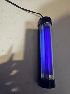 Mini Ultra Violet Fluoro Light - Picture 1 of 3