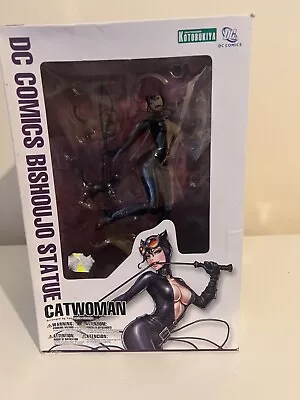 Kotobukiya DC COMICS Bishoujo Statue CATWOMAN 1/7 Figure Shunya Yamashita - Image 1 of 2