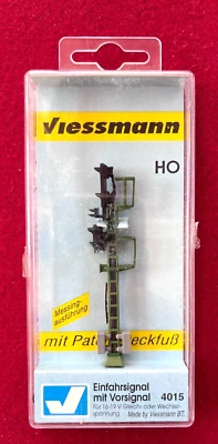Viessmann H0 4015 light-incoming signal with pre-signal-TOP + original packaging - Image 1 of 2