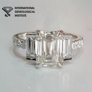 950 Platinum Lab Grown 7.50 CT F/VS IGI Emerald Diamond Trilogy Engagement Ring - Bild 1 von 14