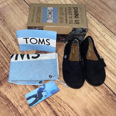 NWT! Toms Tiny Classic Alpargata Black Lobsters Slip Ons - T6 (Toddler) Size - Image 1 of 4