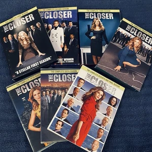 THE CLOSER: the Complete Series Seasons 1-7 DVD Lot starring Kyra Sedgwick - Bild 1 von 7