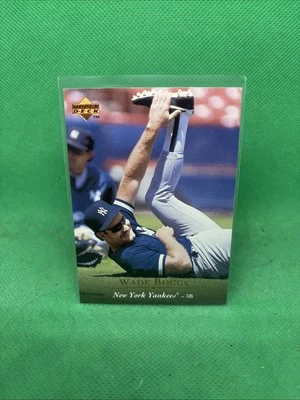 1995 Upper Deck  #445 Wade Boggs - New York Yankees - Image 1 of 2