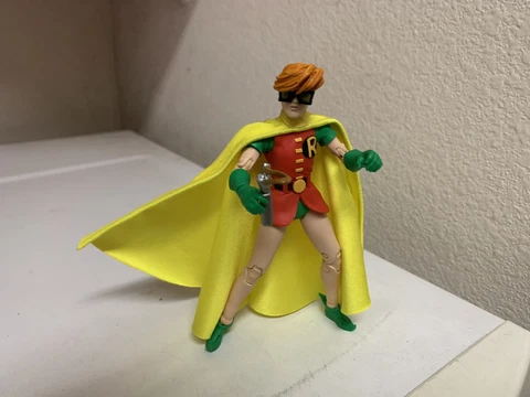 custom mcfarlane carrie kelly robin wired cape 1:12 DC Multiverse NOT FIGURE Cover