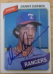1980 TOPPS #498  SIGNED DANNY DARWIN TEXAS RANGERS  