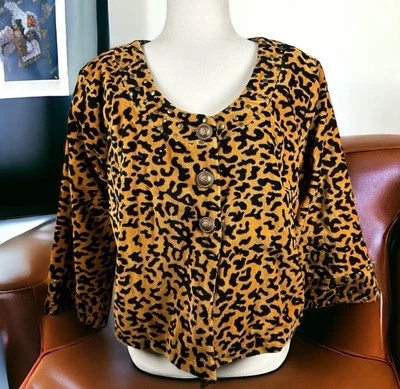 Monroe & Main Woman's Cropped Leopard Animal Lined Jacket Size Large Studded NWT - Image 1 of 4