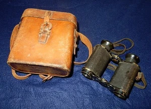A cased pair of WW1 era Ross of 111 New Bond Street prismatic binoculars. - Picture 1 of 12