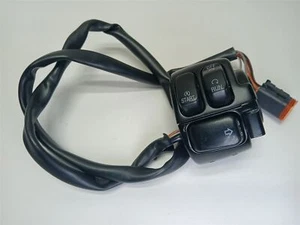 Interruptores de control para mano derecha Harley-Davidson Softail Fat Boy 2005 71564-96 - Imagen 1 de 8
