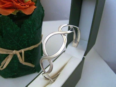 GORGEOUS 925 SOLID STERLING SILVER MODERNIST BANGLE BRACELET 7" 8" ADJUSTABLE - Image 1 of 4