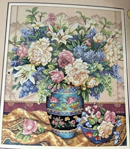 Dimensions Gold Collection - Oriental Splendor Counted Cross Stitch Kit 35163 - Picture 1 of 5