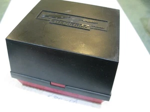 Garcia Mitchell 300 carrete plástico almeja carcasa caja sin insertos ni carrete Francia - Imagen 1 de 6
