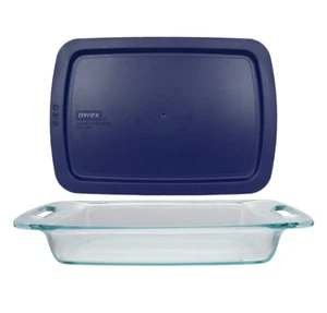 NEW Pyrex Easy Grab Glass Baking Dish 3 Qt 9 x 13 in. with heavy plastic lid - Picture 1 of 7