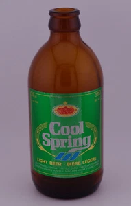 Cool Spring, Labatt Brewing, Canadá, botella de cerveza rechoncha vacía de 341 ml con tapa - Imagen 1 de 8