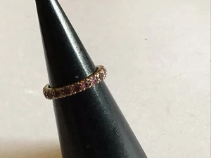 GOLD Pink / Purple STONE Full ETERNITY RING~size J~1.96g Hallmarked ? 9ct - Photo 1/6