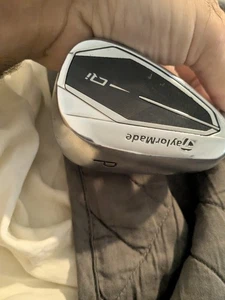 Good Left TaylorMade Qi10 pitching wedge.kbs max mt 85 regular - Picture 1 of 6