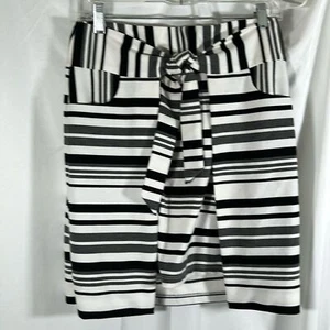 CAbi Grandstand Skirt Stripe Knit Faux Wrap 5185 White Black Gray Small - Picture 1 of 11