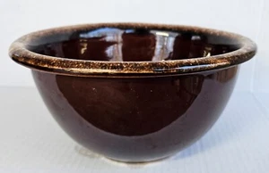 Hull Brown Drip Large Round Mixing Nesting Serving Bowl 8 1/2" in Diameter - Picture 1 of 3
