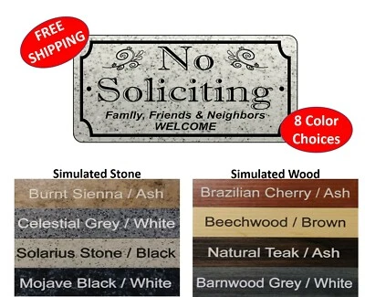 Letrero rectangular "NO SOLICITANDO familia, amigos y vecinos BIENVENIDOS" Foto 1 de 2