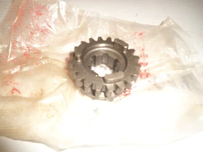 Transmisión original Kawasaki F2 F3 NOS tercera marcha 13132-004 Foto 1 de 3