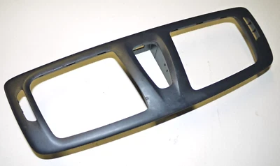 Renault Megane 3 - Hazard Warning Light Interior Switch Control Panel Trim - Image 1 of 4