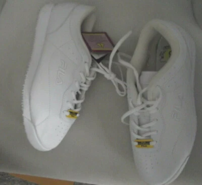 NEW Women's FilA Memory viable SR Slip Resistant Work Shoes White Sz 9 - Image 1 of 4