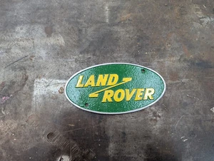 Cast OEM Oval Badge for Land Rover Series Defender - Picture 1 of 9