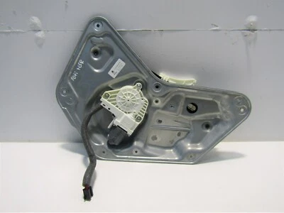SKODA YETI 2014-17 NEARSIDE LEFT REAR WINDOW MOTOR & REGULATOR 5L0839401B  O3386 - Image 1 of 4