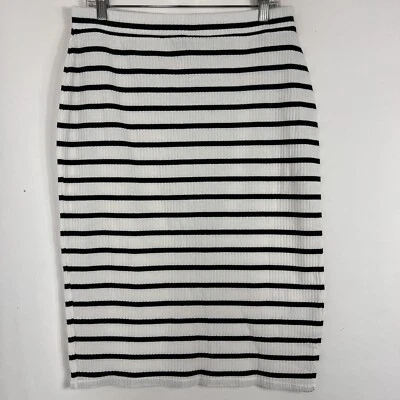 Falda Banana Republic para mujer mediana tirar debajo de la rodilla acanalada tejida a rayas Foto 1 de 4