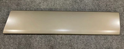 Mercedes-Benz RH Front Door Central Paneling- 201-690-56-40 -For MBZ W201 190E - Image 1 of 4