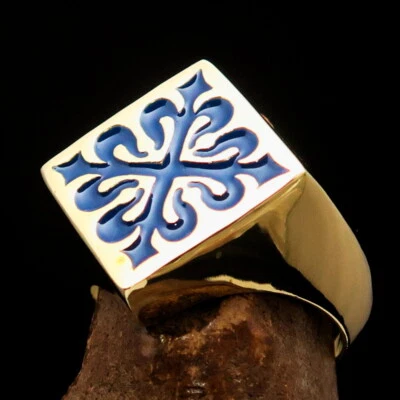DIAMOND SHAPED MENS BRASS KNIGHT RING FLEUR DE LIS CROSS SYMBOL BLUE SIZE 9 - Image 1 of 4