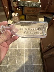 R. M. Kaufman Drug Co. MEDICINE BOTTLE Seaford Delaware DE - Picture 1 of 12