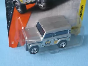 Matchbox Land Rover 90 Defender Silver Body Toy Model Car Construction 60mm BP - Picture 1 of 2