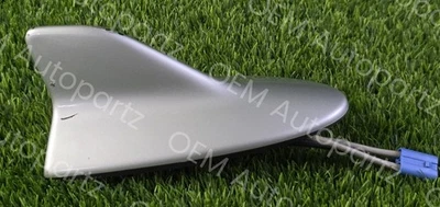 Antena de radio Tiburón techo exterior Lexus RX350 RX450H 2010-2014 86760-48050 Foto 1 de 4
