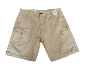 Levi's Signature Gold Utility Shorts Men’s Size 40 Tan Beige 10.5" Inseam NWT - Picture 1 of 17