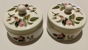 Pair Of Vintage Wedgwood Hathaway Rose Bone China Trinket Dish Lidded Pots - Picture 1 of 4