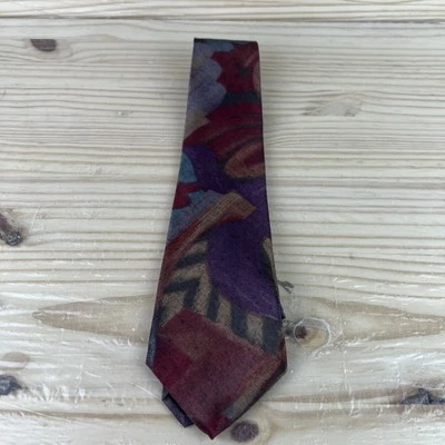 Corbata de cuello vintage Bugle Boy EE. UU. para hombre abstracta geométrica roja 55"x3,75" retro Foto 1 de 4