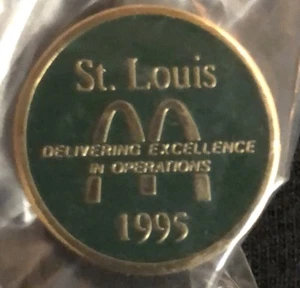 McDonald’s Employee Pin 1995 St. Louis Delivering Excellence in Operations NIP - Picture 1 of 3