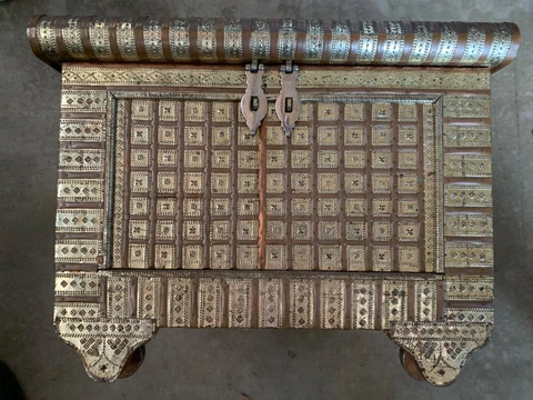 Indian brass plated bar set dowry chest Cover
