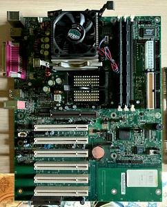 Set of Intel D845WN + Pentium 4 1.7GHz + 512MB PC133 RAM - Photo 1/6