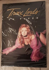 Traci Lords on Paper Magazine 1991 11X16 29 Pages Non-Nude  - Picture 1 of 4
